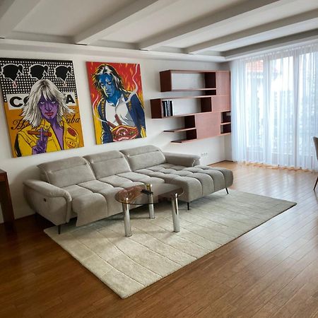 Old Town Apartment Братислава Екстериор снимка
