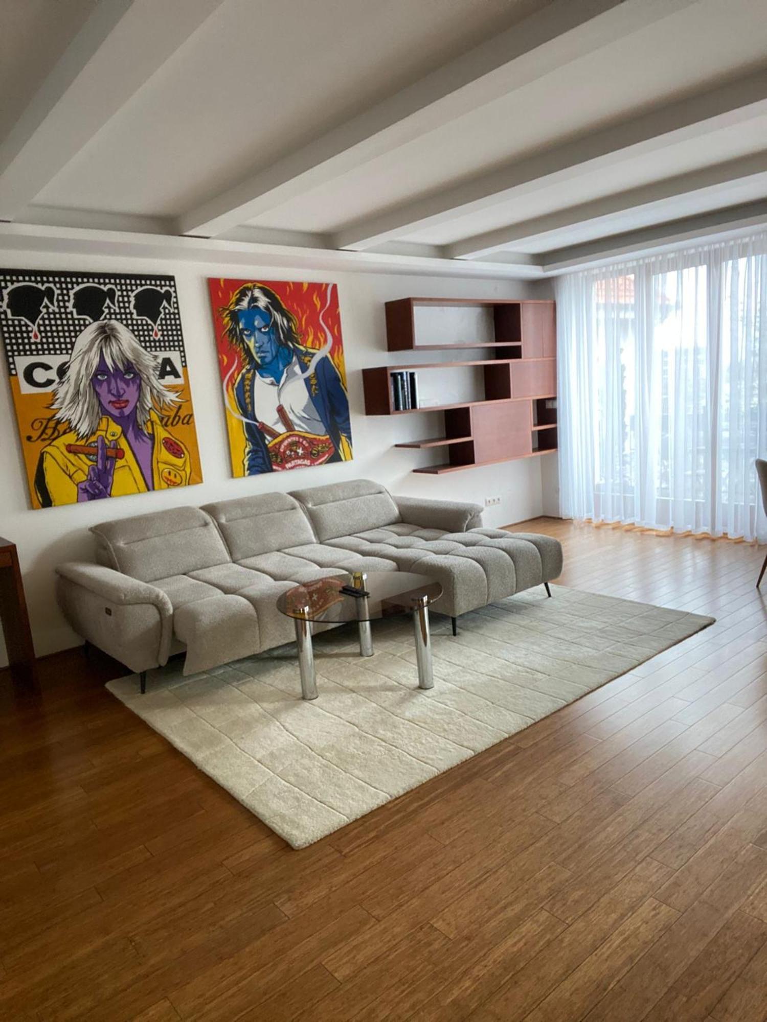 Old Town Apartment Братислава Екстериор снимка