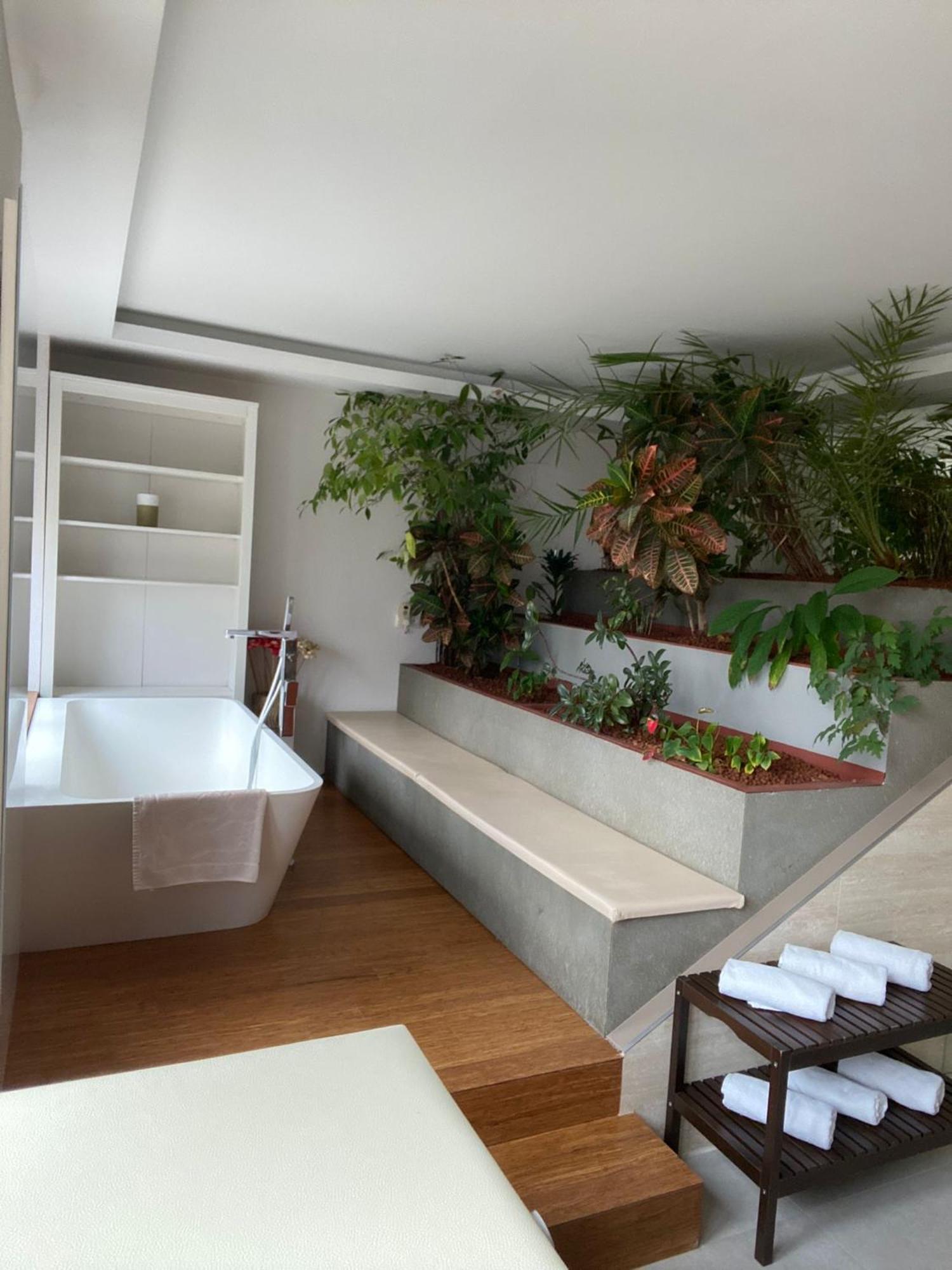 Old Town Apartment Братислава Екстериор снимка