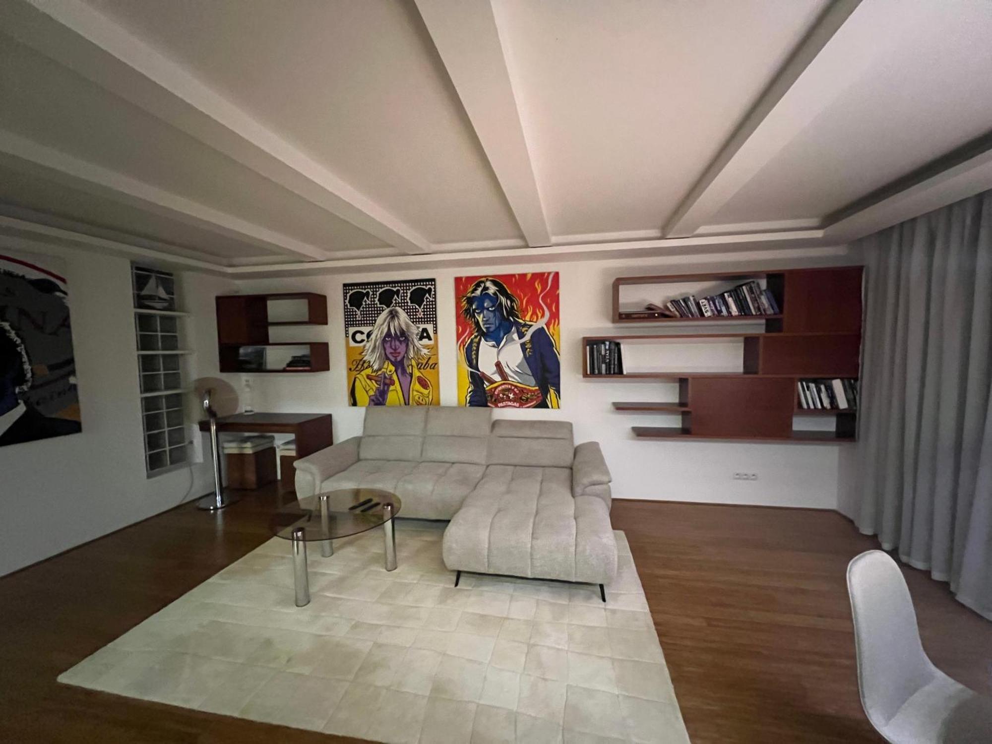 Old Town Apartment Братислава Екстериор снимка
